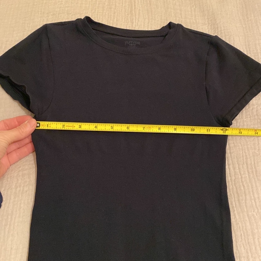 YUMMIE SEAMLESS SHAPING THING BLACK BODYSUIT. Size S - Picture 9 of 9